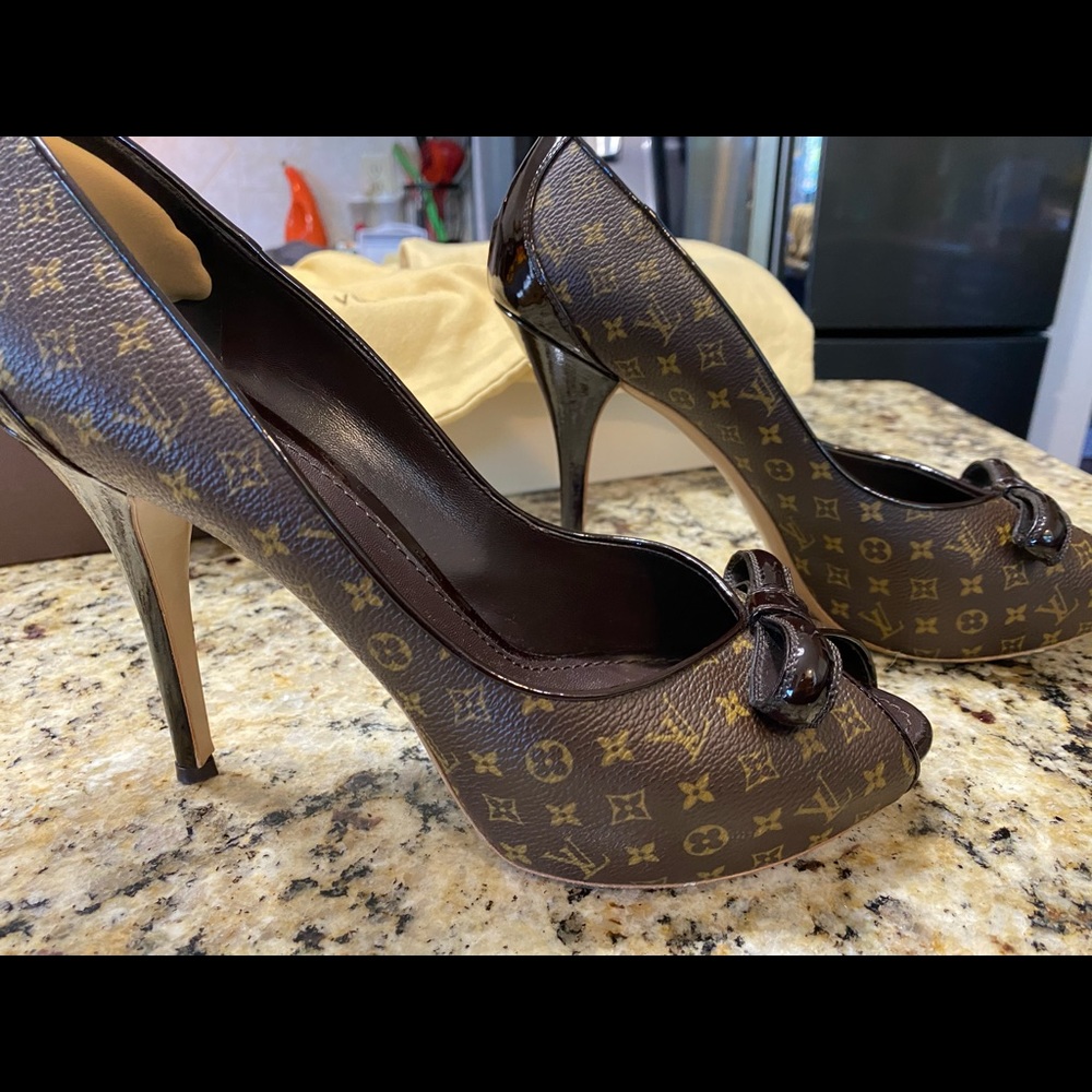 Louis Vuitton Shoes
